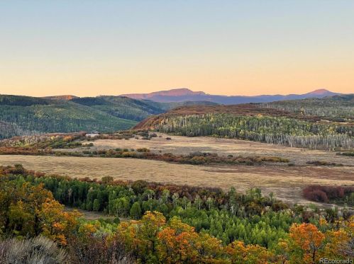 21900 Middle Creek Rd, Oak Creek CO 80467-9727 exterior