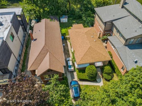 4648 Virginia Ave, Chicago, IL 60625-2926