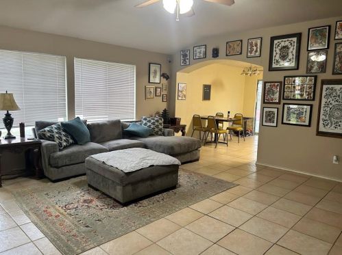 161 Britni Loop, Uhland TX  78640-4966 exterior