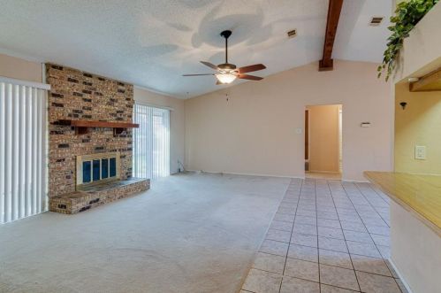 7909 Katie Ln, Fort Worth TX 76148-1512 exterior