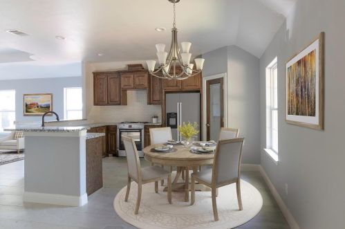 709 Winnie St, Fort Worth TX  76112-6332 exterior