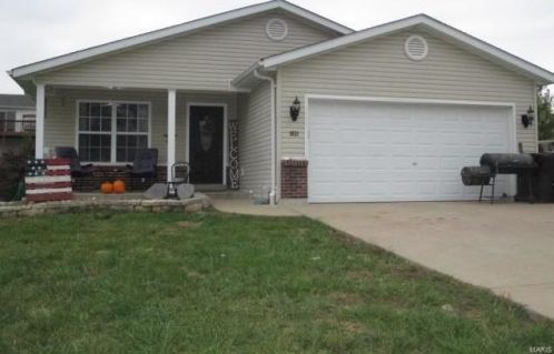 1031 Sleepy Hollow Dr, Old Alexandria, MO 63379-2352