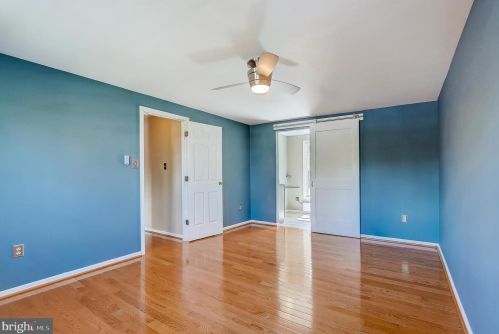 5724 Brothers Partnership Ct, Columbia MD  21045-2601 exterior