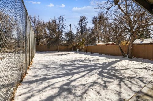 652 Magnolia St, Denver CO  80220-6036 exterior