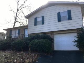 15 Stapp Dr, Ringgold, GA 30736-3020