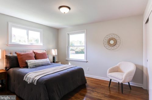 86 Victoria Ln, Lancaster PA  exterior