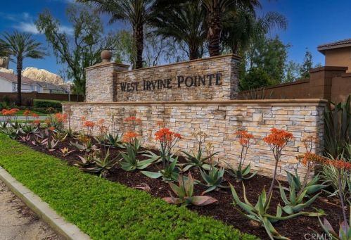41 Meadow Gln, Irvine CA  92602-1624 exterior