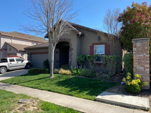 5410 Mclean Dr, Elk Grove, CA 95757-4357