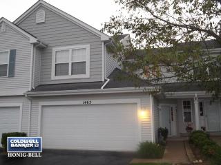 1463 Meadowsedge Ln, Carpentersville, IL 60110-3410