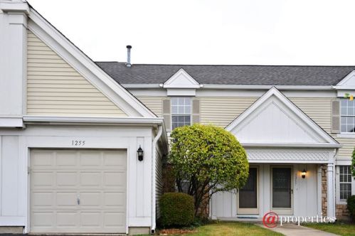 1255 Longacre Ln, Wheeling, IL 60090-5930