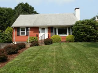 705 Prospect St, Hackettstown, NJ 07840-1501