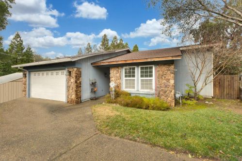 8743 Sunset Ave, Fair Oaks, CA 95628-6340