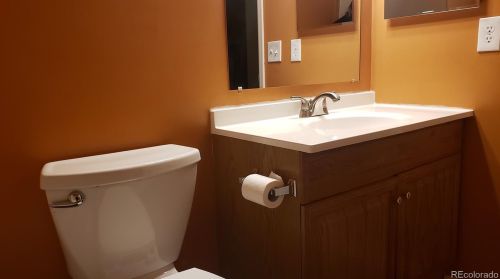 3500 Telluride Cir, Denver CO  80013-6909 exterior