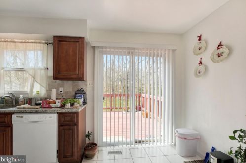 12206 Lemar Ct, Silver Spring MD 20904-1879 exterior