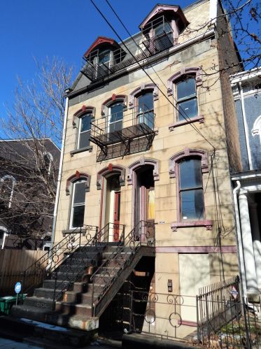 1104 Dayton St, Cincinnati, OH 45214-2142