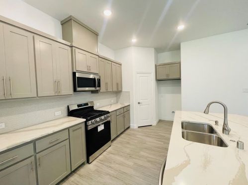 4217 Washington St, Greenville, TX