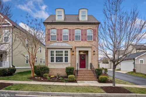 8810 Gunston St, Fulton MD  20759-2308 exterior