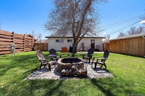 9613 57 Pl, Arvada CO  80002-2124 exterior
