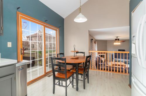 660 Tall Grass Dr, Lemont IL  60440-4217 exterior