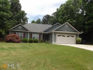 2590 Tribble Gates Dr, Loganville, GA 30052-5031
