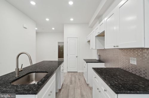 2543 11 St, Philadelphia PA  19133-1413 exterior