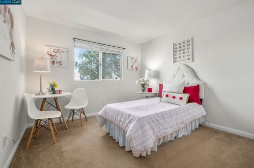 1002 Pinehurst Ct, Concord CA  94521-4532 exterior