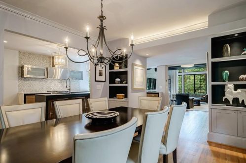 2858 Hl Dr, Atlanta GA  30305-3422 exterior