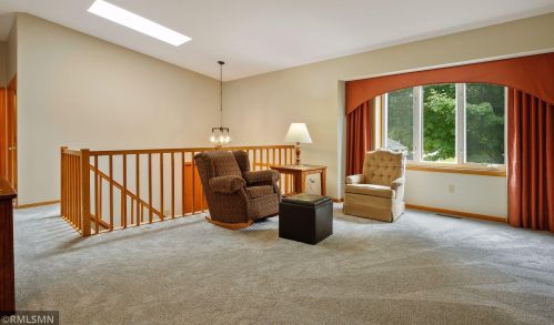 4460 Hamilton Dr, Saint Paul MN  55123-1974 exterior