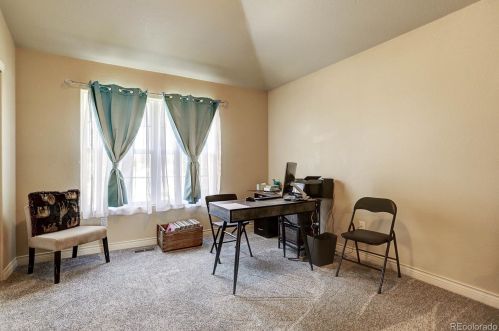 1400 Colorado Pkwy, Eaton CO  80615-9096 exterior