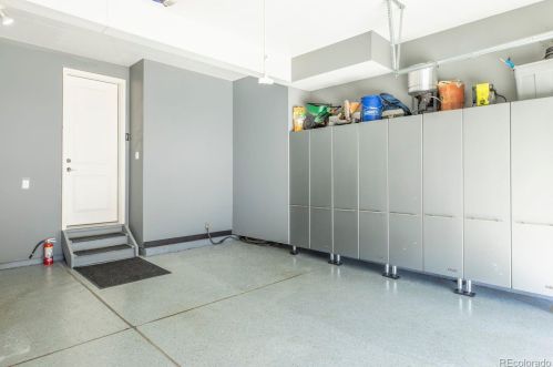 26525 Peakview Dr, Aurora CO 80016-6110 exterior