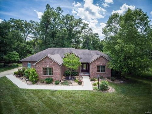 108 Timbermill Ln, Edwardsville, IL 62025-5744