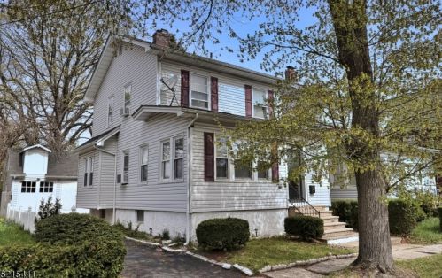 41 Essex Ave, Maplewood, NJ 07040-1534