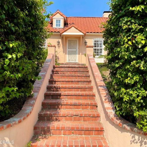 322 Sunset Canyon Dr, Burbank, CA 91501-1105