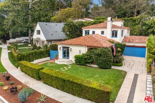 738 San Lorenzo St, Santa Monica, CA 90402-1324