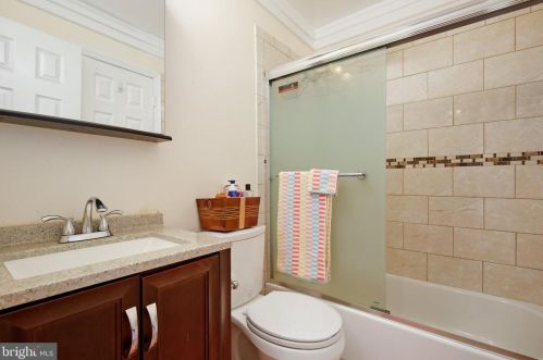 2923 Hickory Leaf Way, Silver Spring MD 20904-6701 exterior