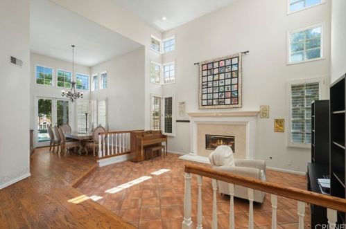3637 Avenida Cumbre, Calabasas, CA 91302-3034