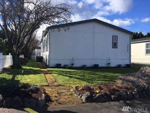 15932 55th St, Sumner, WA 98390-3135