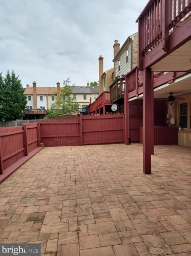 7731 Bristol Square Ct, Springfield VA  22153-3119 exterior