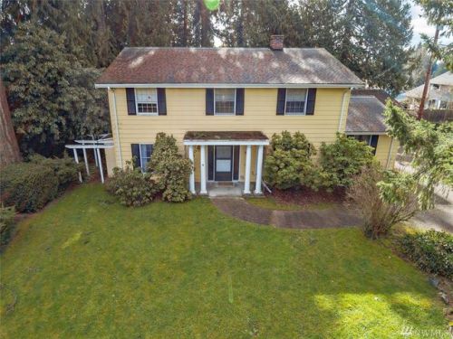 1706 242nd St, Bothell, WA 98021-8855