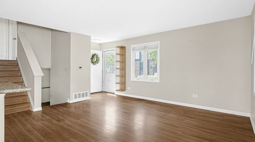 756 Inverrary Ln, Bannockburn IL  60015-3607 exterior