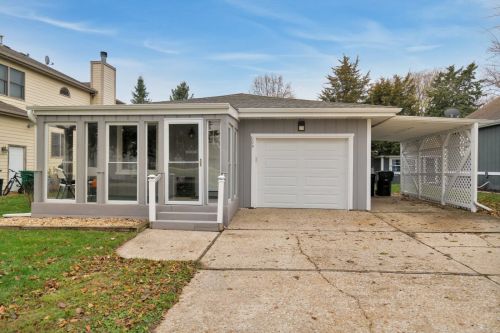 208 Wapella St, Minooka, IL 60447-4710