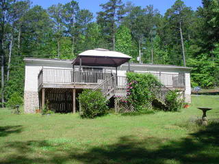 315 Lakewood Dr, Mayfield, GA 31087-5224