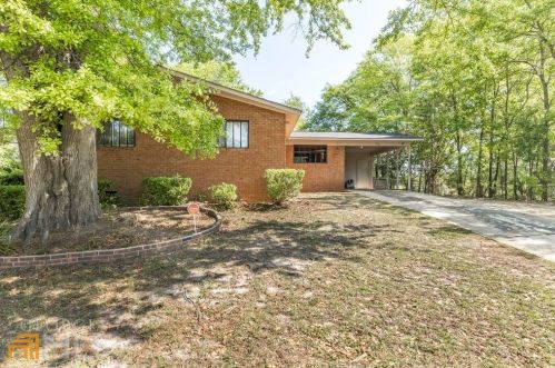 122 Ridgedale Dr, Warner Robins, GA 31088-5749