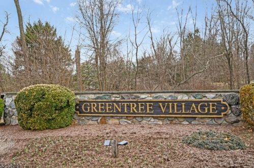 7 Gristmill, Sparta, NJ 07871-2729