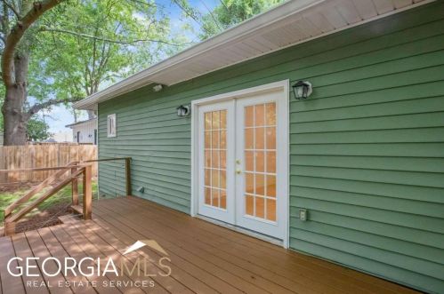 1712 Connally Dr, Atlanta GA  30344-2519 exterior