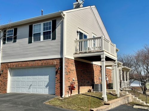 48 Mill Rd, Addison, IL 60101-3211