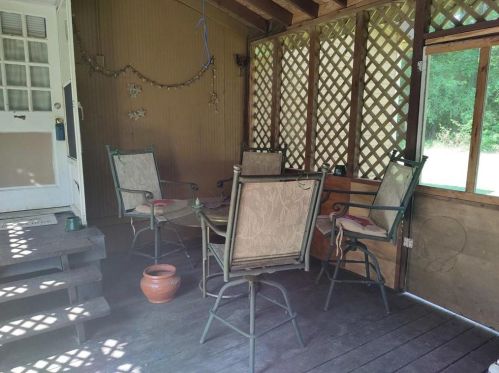 825 Holders Siding Rd, Jefferson, GA 30549-2733