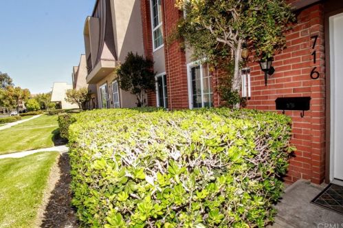 716 Fairhaven St, Anaheim, CA 92801-4002