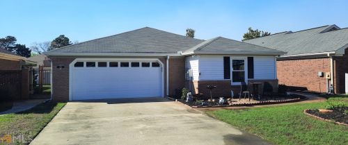 104 Plantation Dr, Warner Robins, GA 31088-6121