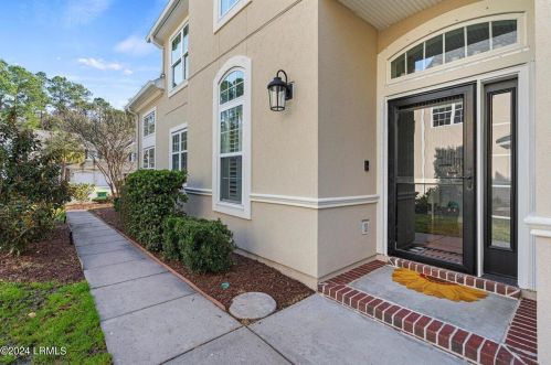 176 Wicklow Dr, Bluffton, SC 29910-7328